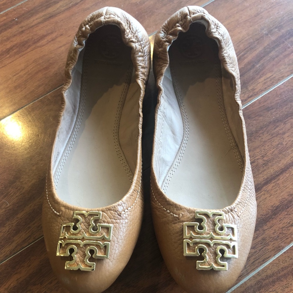 Perfect condition Tory Burch Tan Leather Flats
